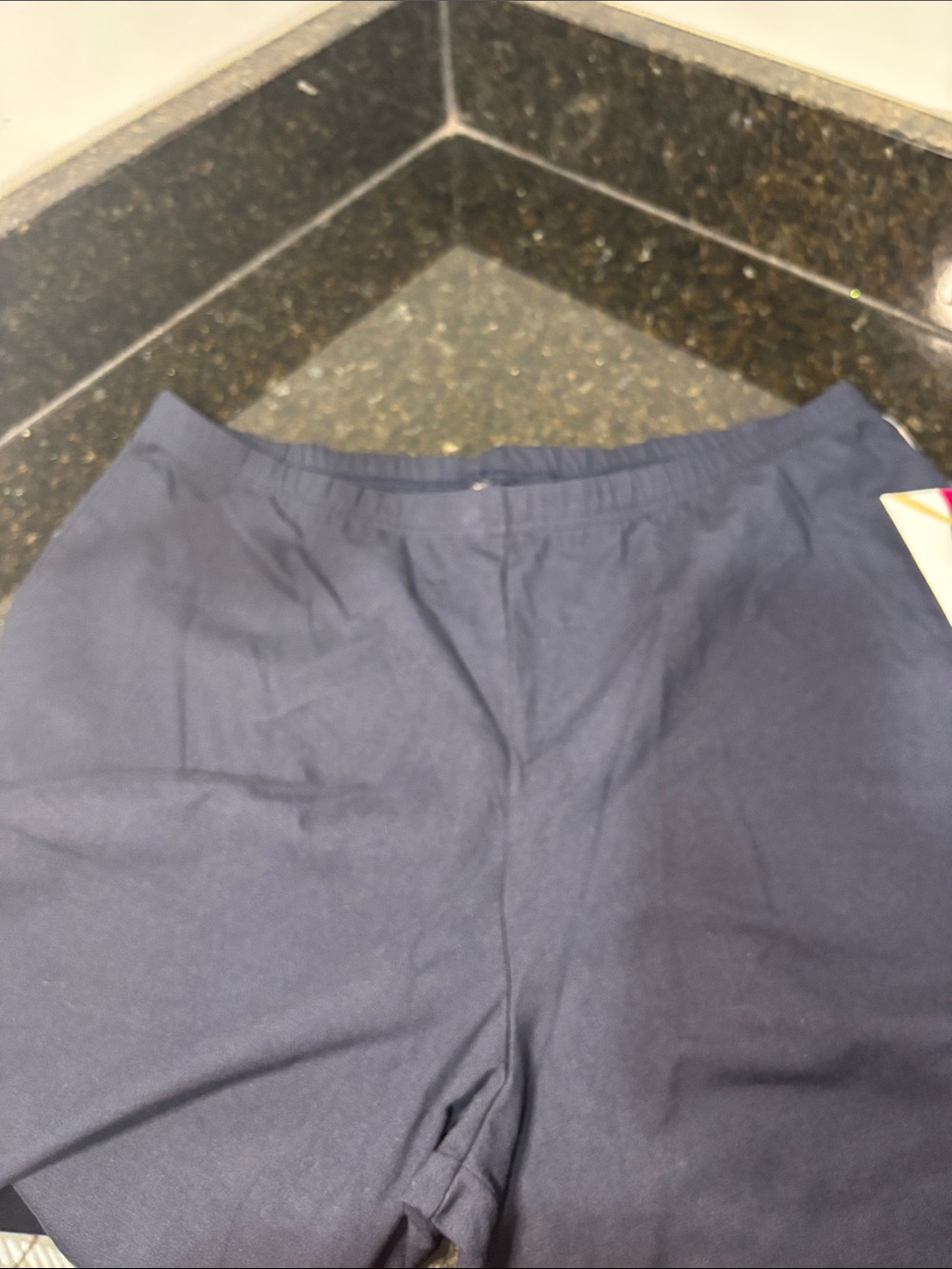 WOMEN WITH CONTROL NWT Classic Navy Elastic Waist Pull-On Cropped Pants - Picture 7 of 8
